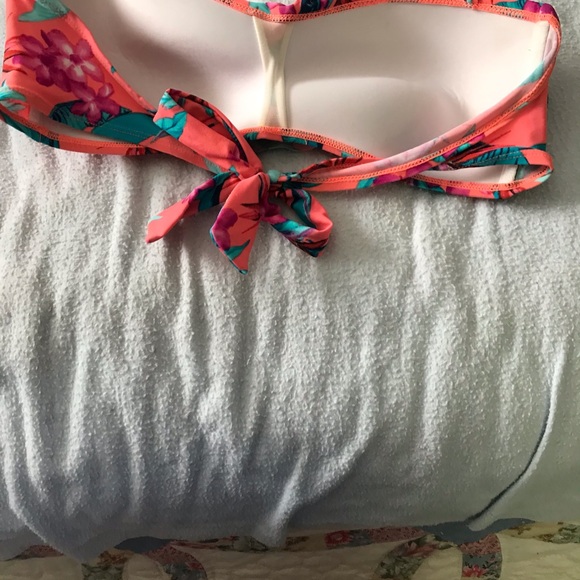 New!  Arizona Swim Top. Size  XL NWOT! - Picture 3 of 4